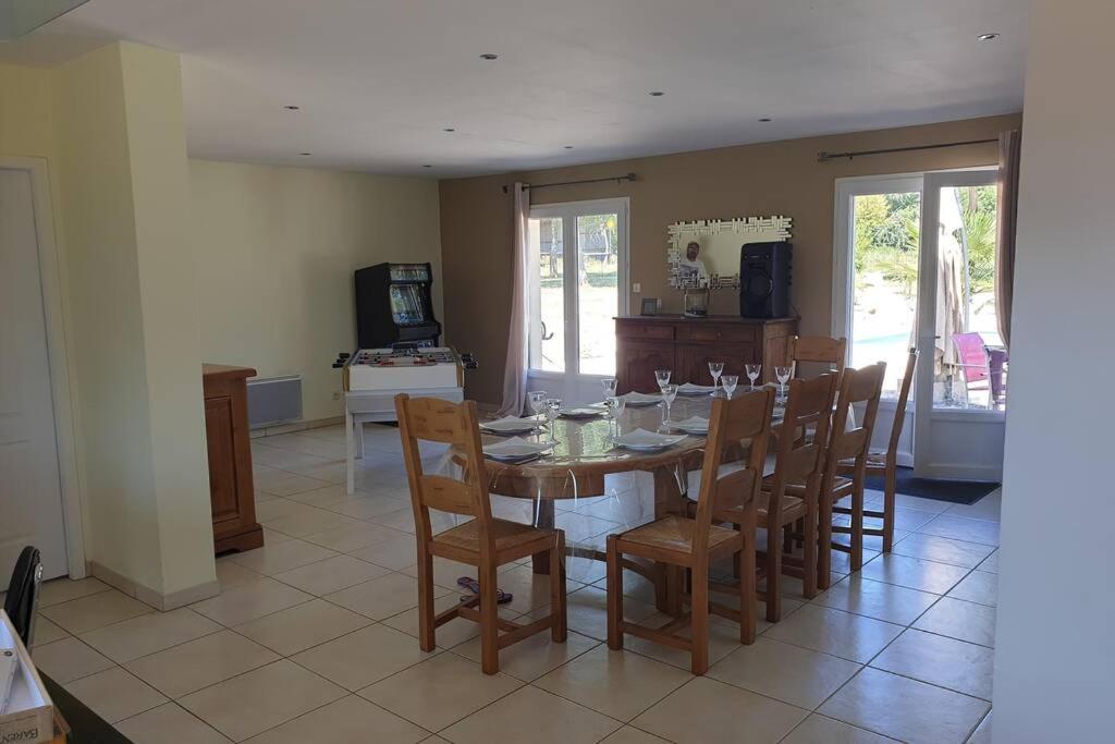 Villa Avec Piscine, Jacuzzi Et Vue Imprenable ! Herry Eksteriør billede